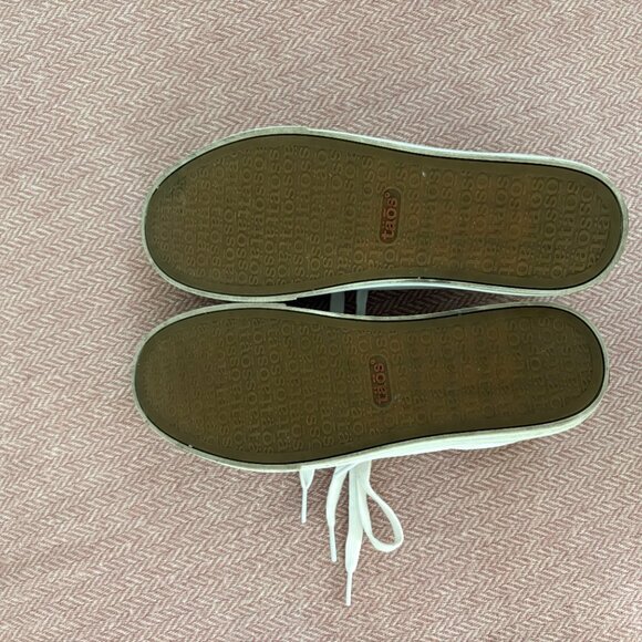 Taos Plim Soul Lux White Leather Sneaker Size 7.5 - Picture 2 of 4